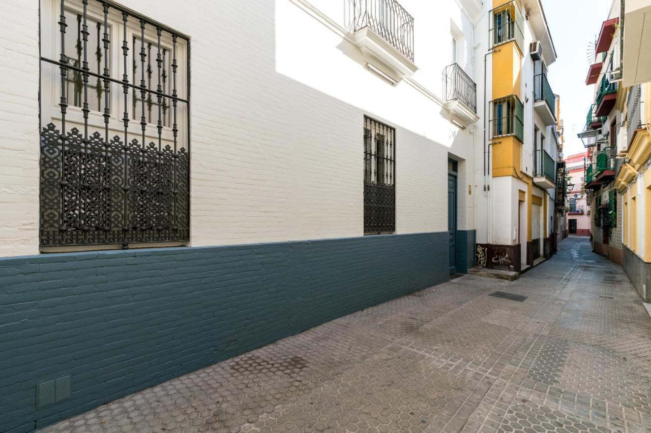 Apartamentos Leoncillos Seville Luaran gambar