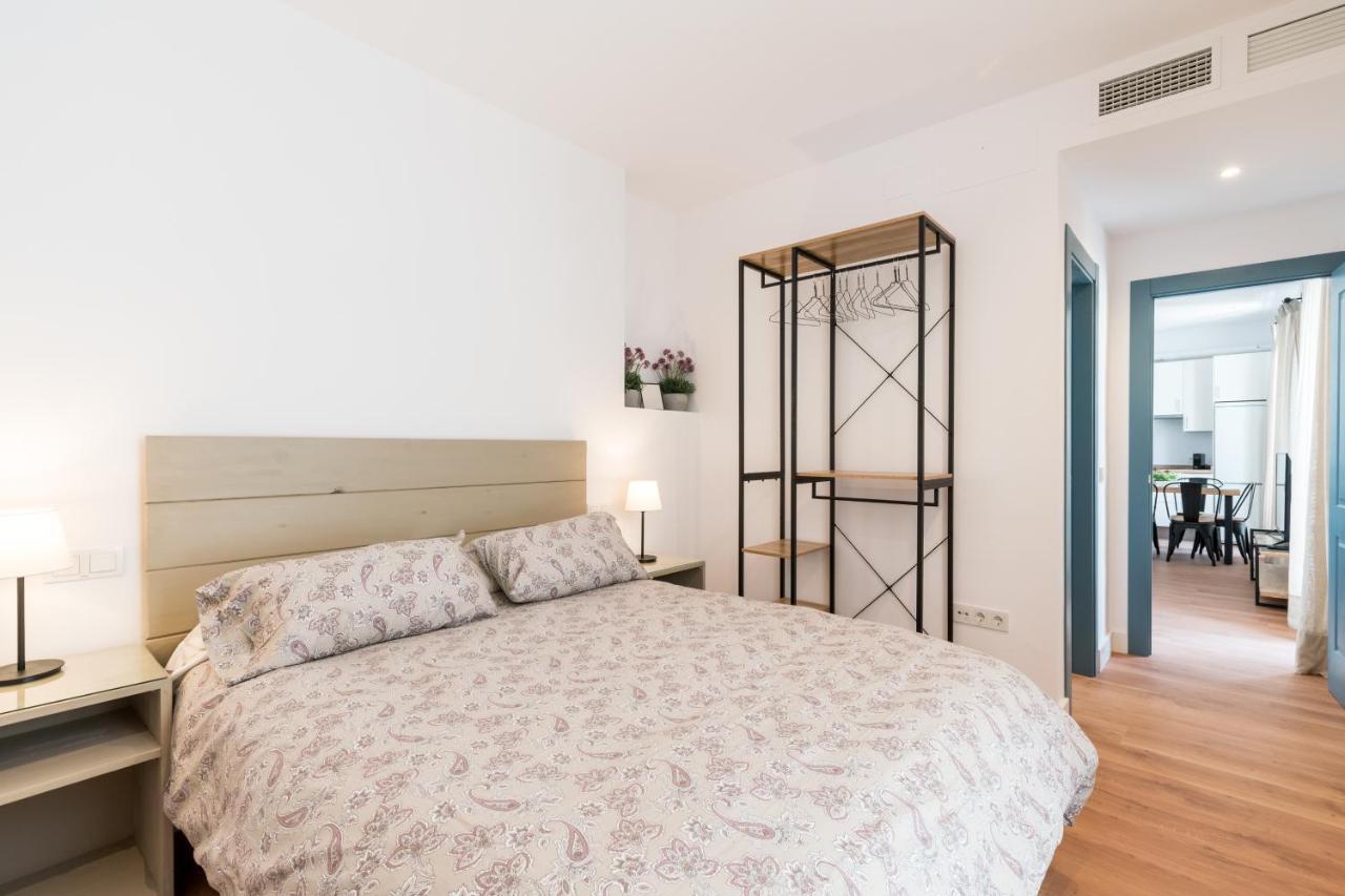 Apartamentos Leoncillos Seville Luaran gambar