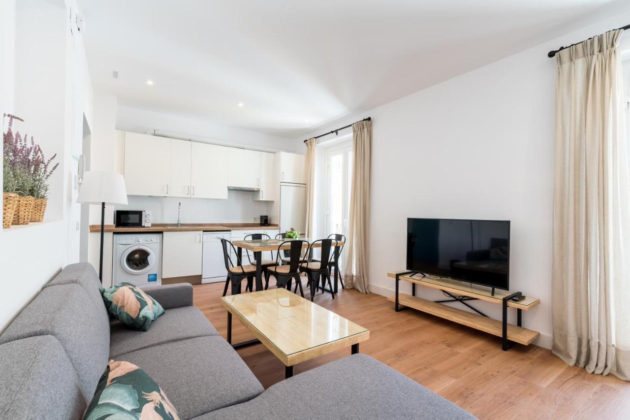 Apartamentos Leoncillos Seville Luaran gambar